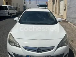 Blanco Usado 2015 Opel Astra GTC Sportive Berlina | 7500 € (Buen precio)