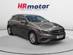 Gris Usado 2013 Mercedes A180 Urban Berlina | 14.890 € (Precio justo)