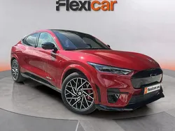 Rojo Usado 2022 Ford Mustang Mach-E GT SUV | 35.890 €