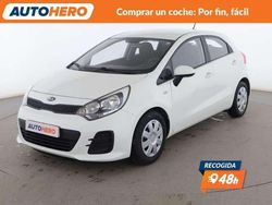 Blanco Usado 2015 Kia Rio Utilitario | 8699 € (Precio justo)