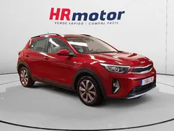 Rojo Usado 2021 Kia Stonic SUV | 13.090 € (Buen precio)
