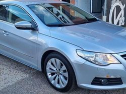 Gris / plata Usado 2009 VW CC Advance Berlina | 10.900 € (Precio justo)