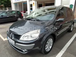 Gris / plata Usado 2008 Renault Grand Scénic II Dynamique Monovolumen | 5200 € (Un poco caro)