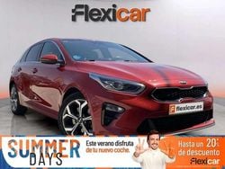 Rojo Usado 2021 Kia Ceed Berlina | 16.490 € (Precio justo)