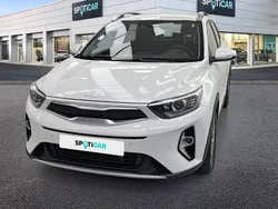 Gris Usado 2024 Kia Stonic SUV | 19.800 € (Precio justo)