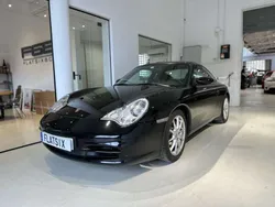 Porsche 911 Carrera 4