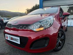 Granate Usado 2014 Kia Rio Berlina | 8490 € (Precio justo)