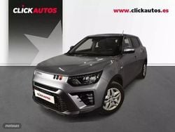 Gris Usado 2024 Ssangyong (KGM) Tivoli SUV | 19.150 €
