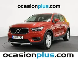 Rojo Usado 2018 Volvo XC40 Momentum SUV | 21.810 € (Precio justo)
