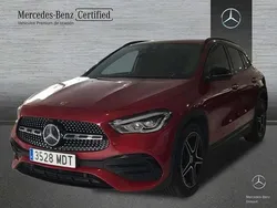 Rojo Usado 2023 Mercedes GLA200 SUV | 37.500 € (Precio justo)