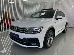 Blanco Usado 2019 VW Tiguan Allspace Sportline SUV | 31.990 € (Precio justo)