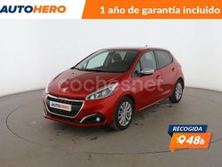 Rojo Usado 2019 Peugeot 208 Signature Sky Utilitario | 10.199 € (Precio justo)