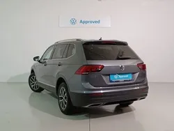Gris Usado 2019 VW Tiguan Allspace Advance SUV | 25.900 € (Un poco caro)