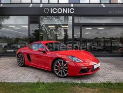 Rojo Usado 2016 Porsche 718 Cayman S Coupe | 64.900 €