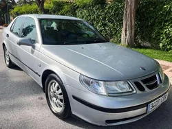 Gris / plata Usado 2004 Saab 9-5 Linear Berlina | 3900 €
