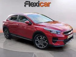 Rojo Usado 2021 Kia XCeed SUV | 15.390 € (Un poco caro)