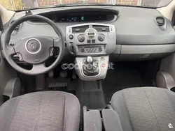 Negro Usado 2007 Renault Scénic II Dynamique Monovolumen | 1500 € (Super precio)