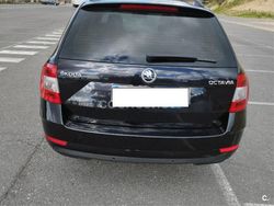 Negro Usado 2019 Skoda Octavia Ambition Familiar | 14.000 € (Super precio)