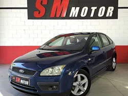 Azul Usado 2007 Ford Focus Trend Berlina | 4990 € (Precio justo)