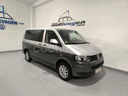Gris / plata Usado 2015 VW Caravelle Comfortline Monovolumen | 21.900 €