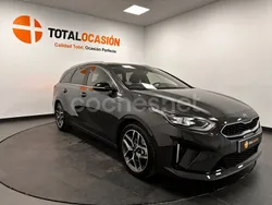 Gris / plata Usado 2019 Kia Ceed GT GT-Line Familiar | 18.990 € (Precio justo)