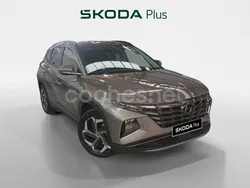 Gris / plata Usado 2021 Hyundai Tucson Style SUV | 24.590 € (Precio justo)
