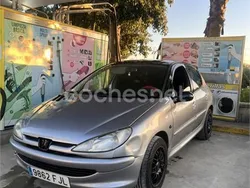 Gris / plata Usado 2000 Peugeot 206 Berlina | 1700 € (Precio justo)