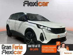 Blanco Usado 2021 Peugeot 5008 GT Monovolumen | 21.990 € (Precio justo)