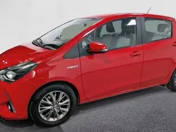 Usado 2017 Toyota Yaris Hybrid Active | 13.090 € (Super precio)