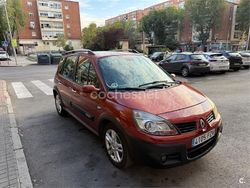 Granate Usado 2008 Renault Scénic II Monovolumen | 2500 € (Buen precio)