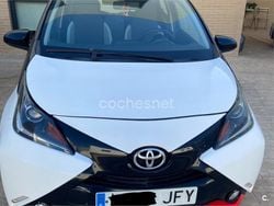 Blanco Usado 2015 Toyota Aygo X-clusiv Utilitario | 8900 € (Buen precio)
