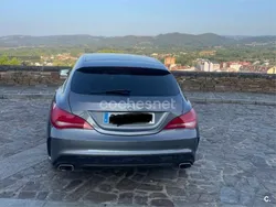 Gris / plata Usado 2016 Mercedes CLA200 Shooting Brake AMG line Familiar | 23.850 € (Un poco caro)