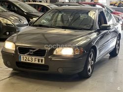 Gris / plata Usado 2008 Volvo S60 Summum Berlina | 2000 € (Super precio)