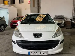 Blanco Usado 2009 Peugeot 207 Berlina | 4000 € (Precio justo)