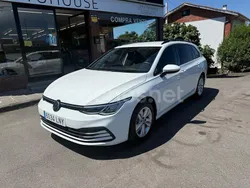 Blanco Usado 2021 VW Golf VIII Life Familiar | 16.490 € (Un poco caro)
