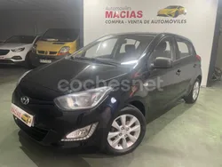 Negro Usado 2013 Hyundai i20 Berlina | 5400 €