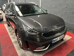 Gris / plata Usado 2017 Kia Niro SUV | 13.490 € (Precio justo)