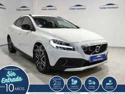 Blanco Usado 2018 Volvo V40 CC Plus Familiar | 19.990 € (Precio justo)