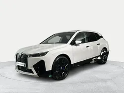 Eléctrico Usado 2024 BMW iX Comfort Edition SUV | 69.900 €