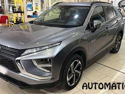 Gris Usado 2023 Mitsubishi Eclipse Cross Motion SUV | 23.990 € (Precio justo)