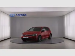Rojo intenso (metalizado) Usado 2020 VW Golf VIII Life Utilitario | 18.490 € (Un poco caro)