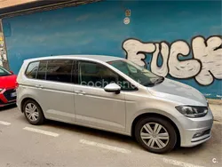 Gris / plata Usado 2016 VW Touran Edition Monovolumen | 12.000 € (Precio justo)