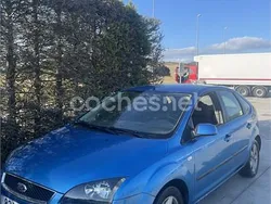 Azul Usado 2005 Ford Focus Sport Berlina | 3400 € (Precio justo)