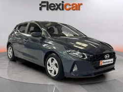 Gris Usado 2022 Hyundai i20 Berlina | 12.990 € (Buen precio)