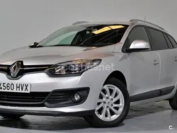 Gris / plata Usado 2014 Renault Mégane GrandTour Business Familiar | 5200 € (Precio justo)
