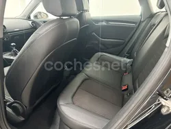 Gris / plata Usado 2020 Audi A3 Sportback Design Berlina | 20.495 € (Precio justo)