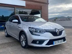 Gris / plata Usado 2017 Renault Mégane IV Berlina | 14.500 € (Caro)