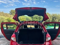 Rojo Usado 2009 Renault Clio II Expression Berlina | 4000 € (Precio justo)