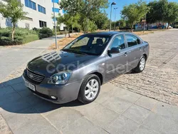 Gris / plata Usado 2007 Kia Magentis Berlina | 3499 €