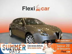 Gris Usado 2020 Alfa Romeo Giulietta Super Utilitario | 10.390 € (Buen precio)